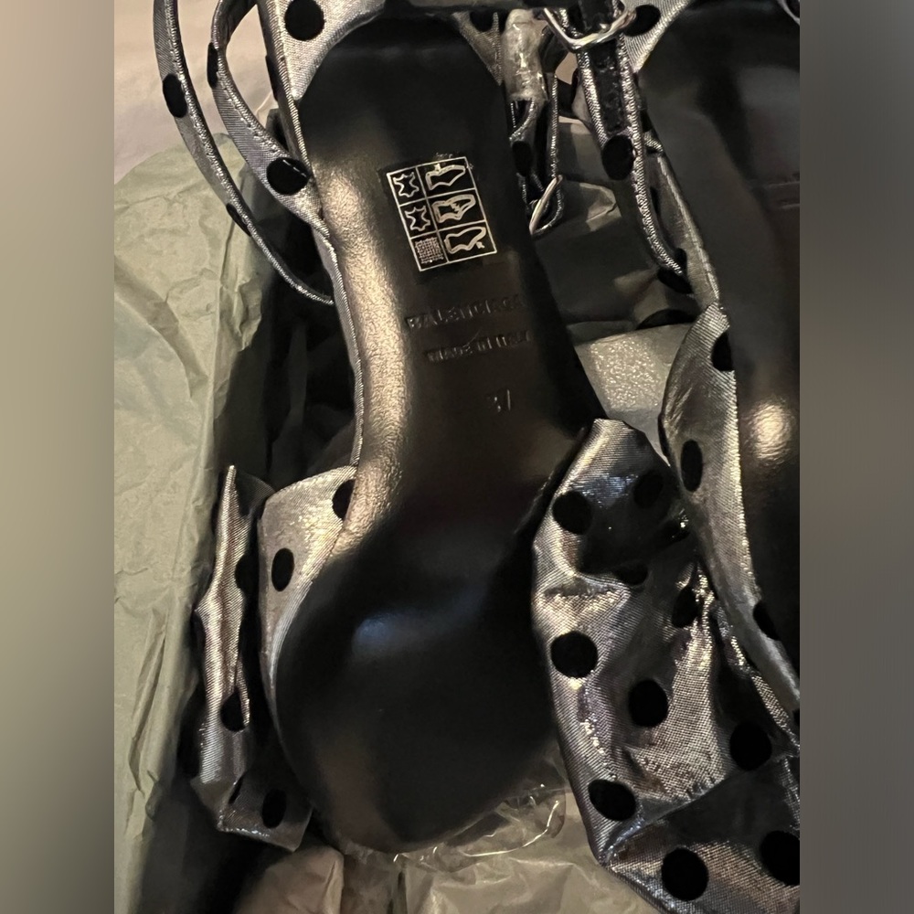 NWT BALENCIAGA Bow Sandal - Picture 3 of 4